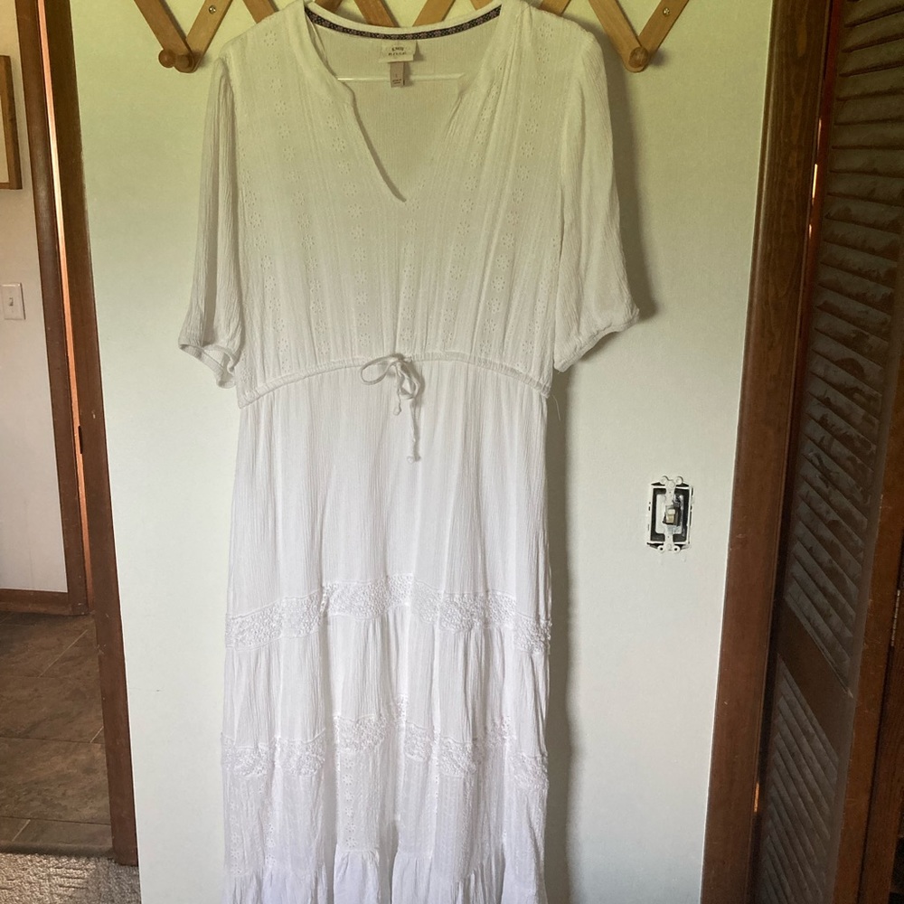 Knox Rose White MIDI Large Dress